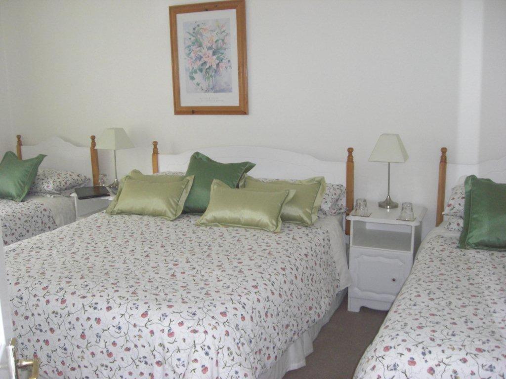 Lorcan Lodge Bed And Breakfast 桑特里 客房 照片